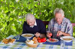 La santé des seniors passe par leur assiette
