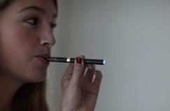 Les adolescents plébiscitent la cigarette électronique aux dépens du tabac