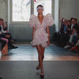 Défilé Giambattista Valli printemps-été 2020 Défilé Giambattista Valli printemps-été 2020