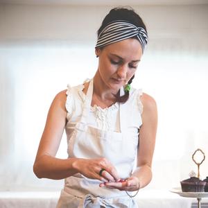 Raphaëlle Neveux, de la cosmétique à l'alimentation saine et engagée