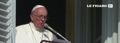 Pape : «Une telle barbarie nous consterne»
