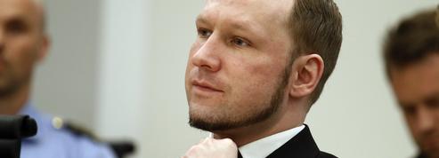 Folle du tueur Anders Breivik, elle lui écrit plus de 150 lettres