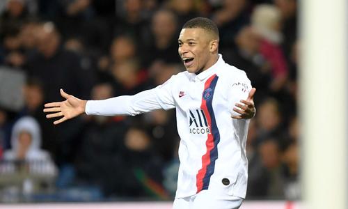 nouveau crampon mbappe