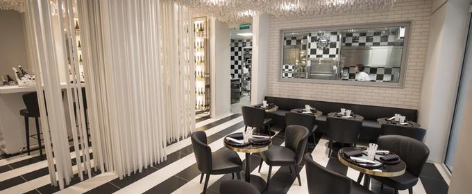 Le Figaro - Joël Robuchon - Dassaï : Paris 75008 - Cuisine Française, Japonaise