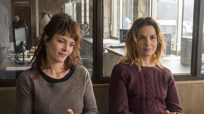 Films Et Séries Tv Avec Armelle Lesniak Le mystère du lac - Actu, Saisons et Episodes - Série TV