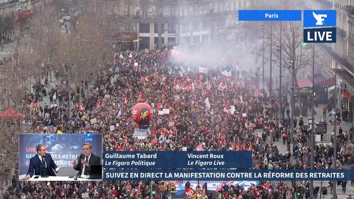 Paris : la CGT lance une action coup-de-poing devant les Galeries