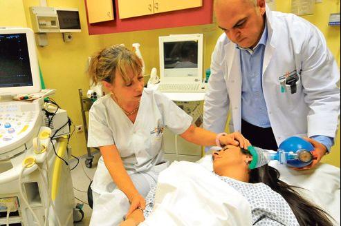 L Hopital D Aix Adopte L Hypnose Contre La Douleur