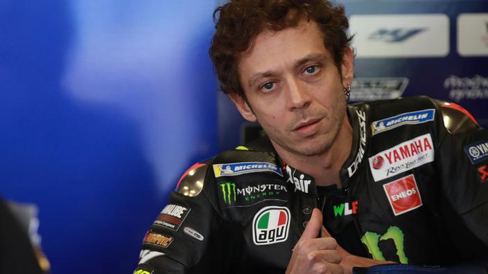 Motogp Valentino Rossi Visera Haut En 21 Mais Evoque Aussi Sa Retraite
