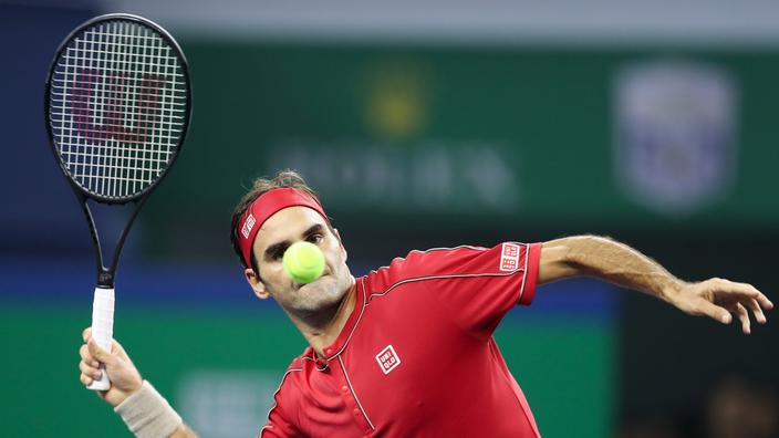 raquette federer 2020