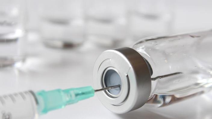 Les autorits interdisent certains produits claircissants de la peau