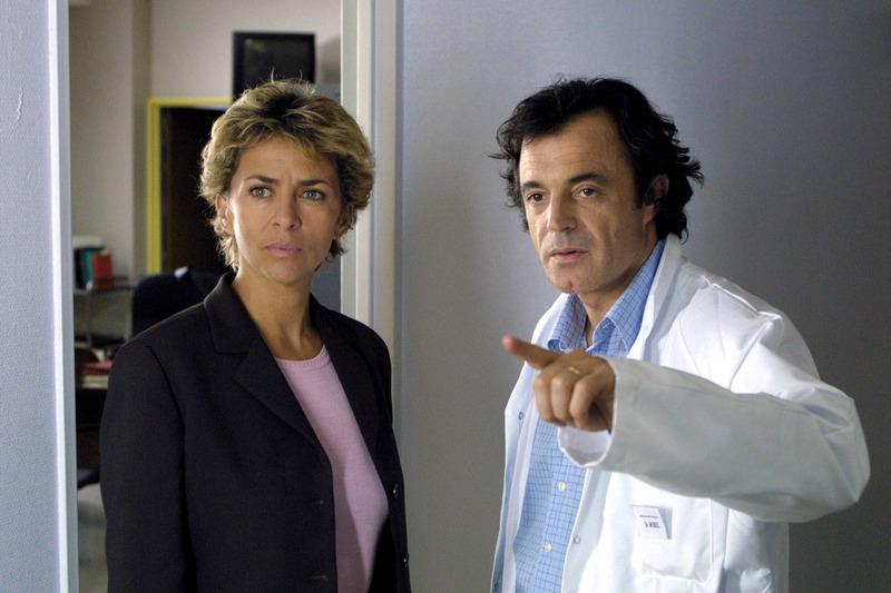 Une Femme D Honneur Streaming Saison 1 Une femme d'honneur - Actu, Saisons et Episodes - Série TV
