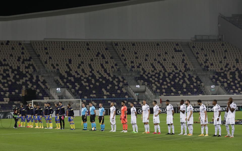 Actualité du football par maxifoot. Saison 2021-22 : Trophée des Champions à Tel Aviv, reprise ...