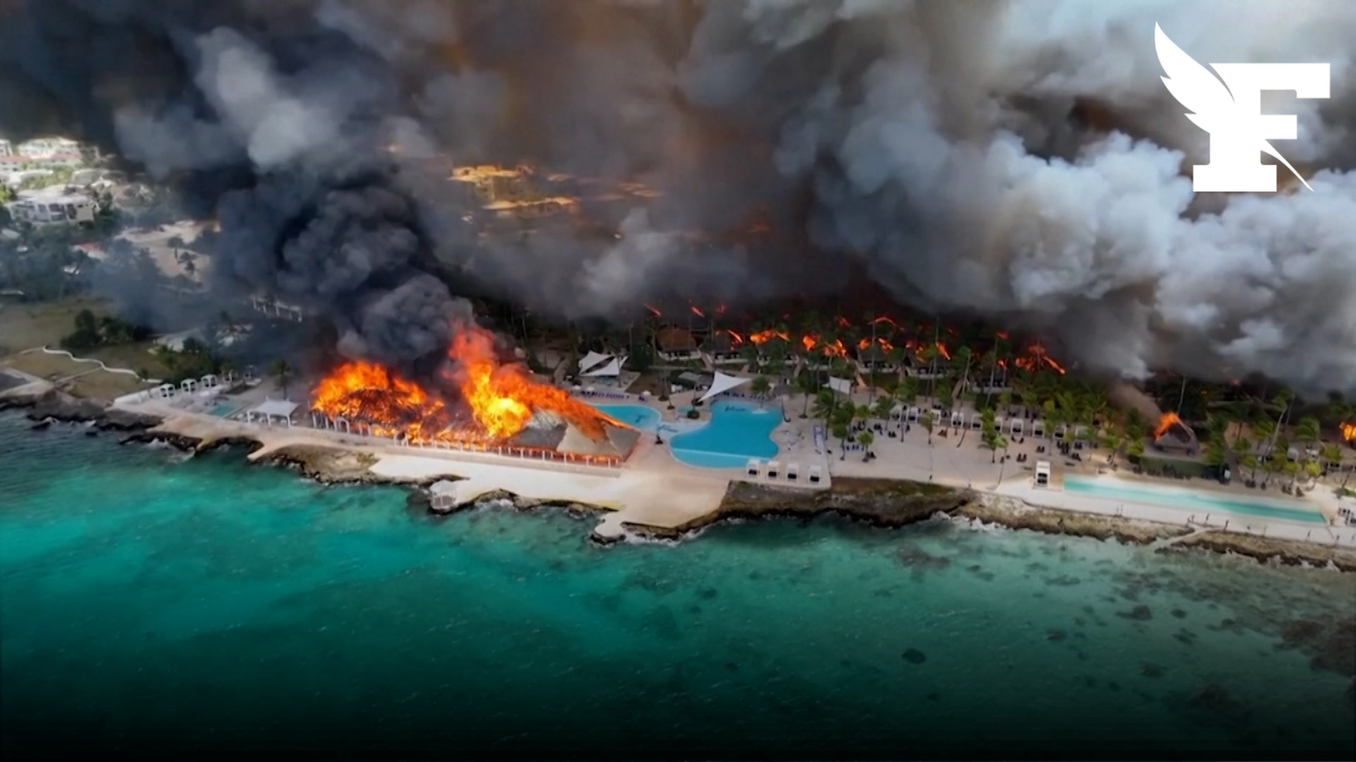 République dominicaine: les images impressionnantes d'un impressionnant incendie dans un hôtel
