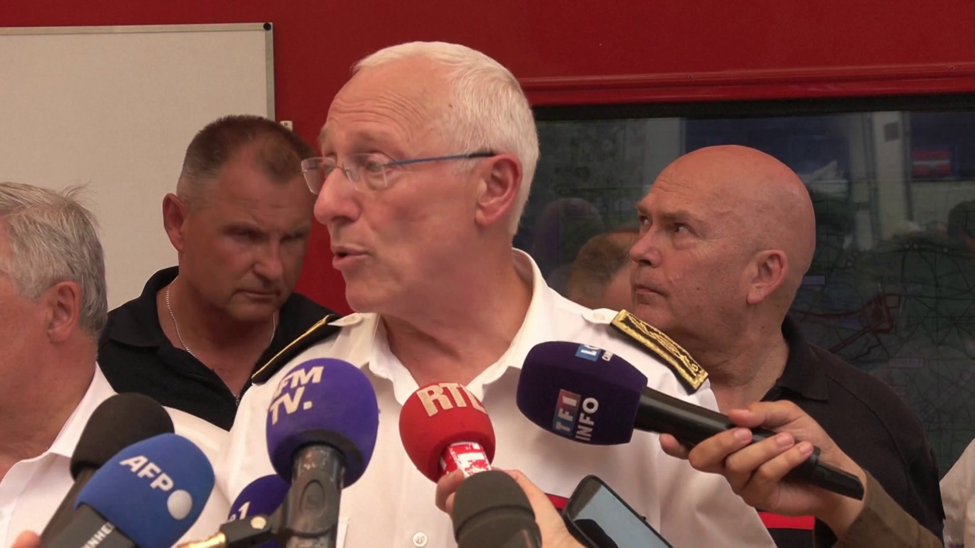 Incendie à Fontainebleau : «les conditions météo ne sont pas favorables» prévient Pierre Ory, préfet de Seine-et-Marne