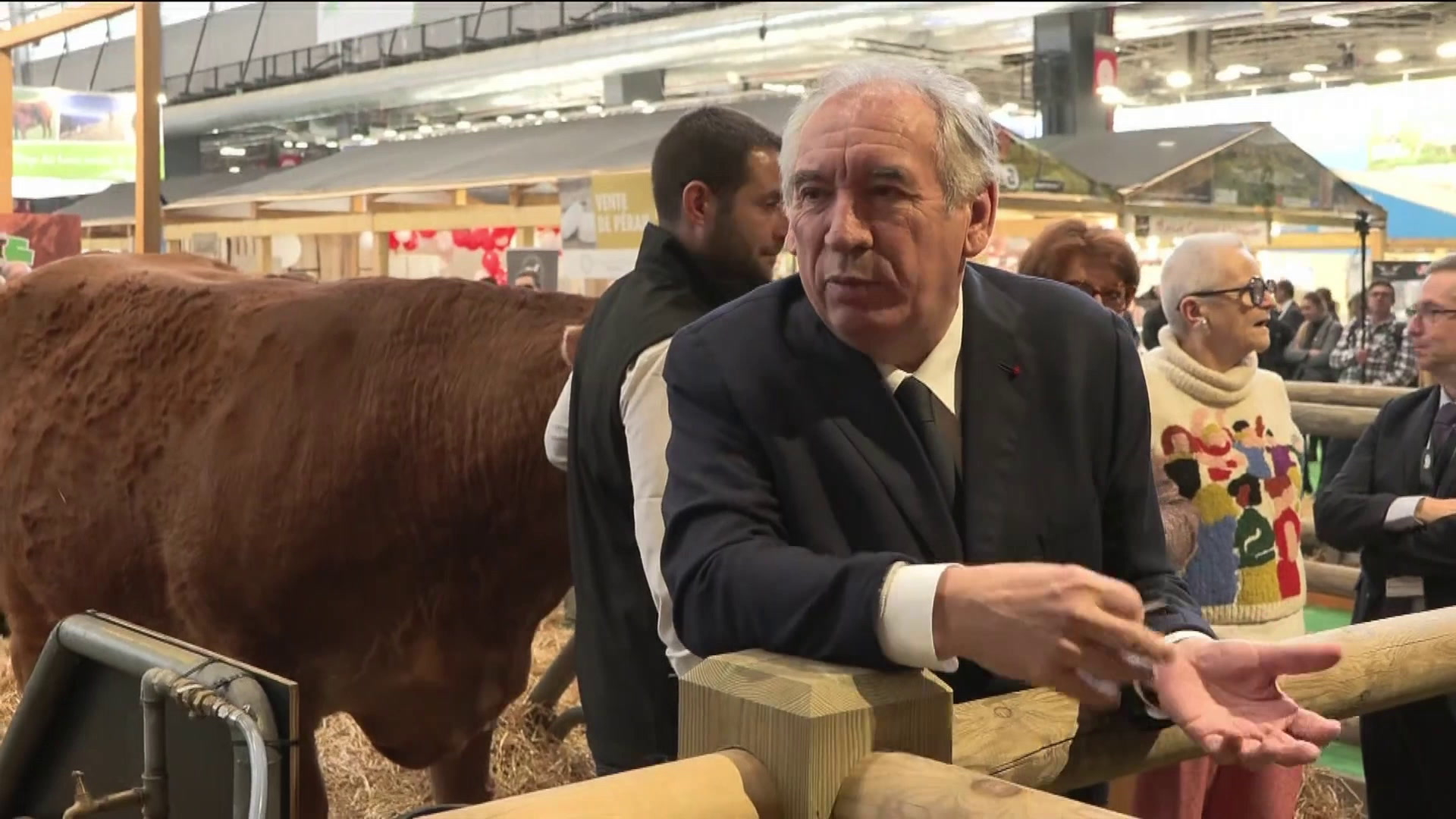 Loi d’orientation agricole: «On a trouvé un texte qui réunit toutes les sensibilités», se félicite François Bayrou