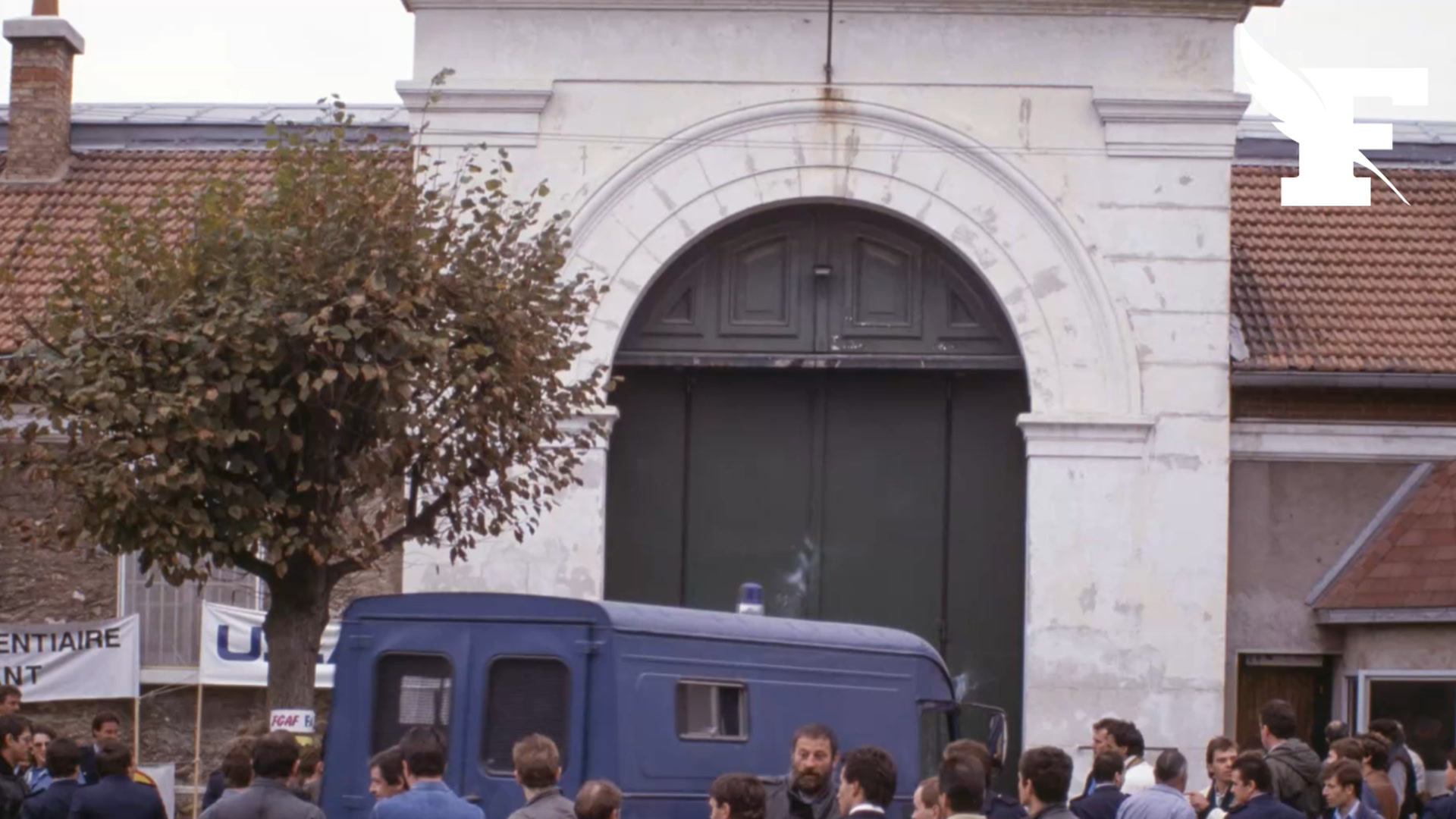 Val-de-Marne : Après avoir mis le feu dans sa cellule, un détenu meurt à la prison de Fresnes