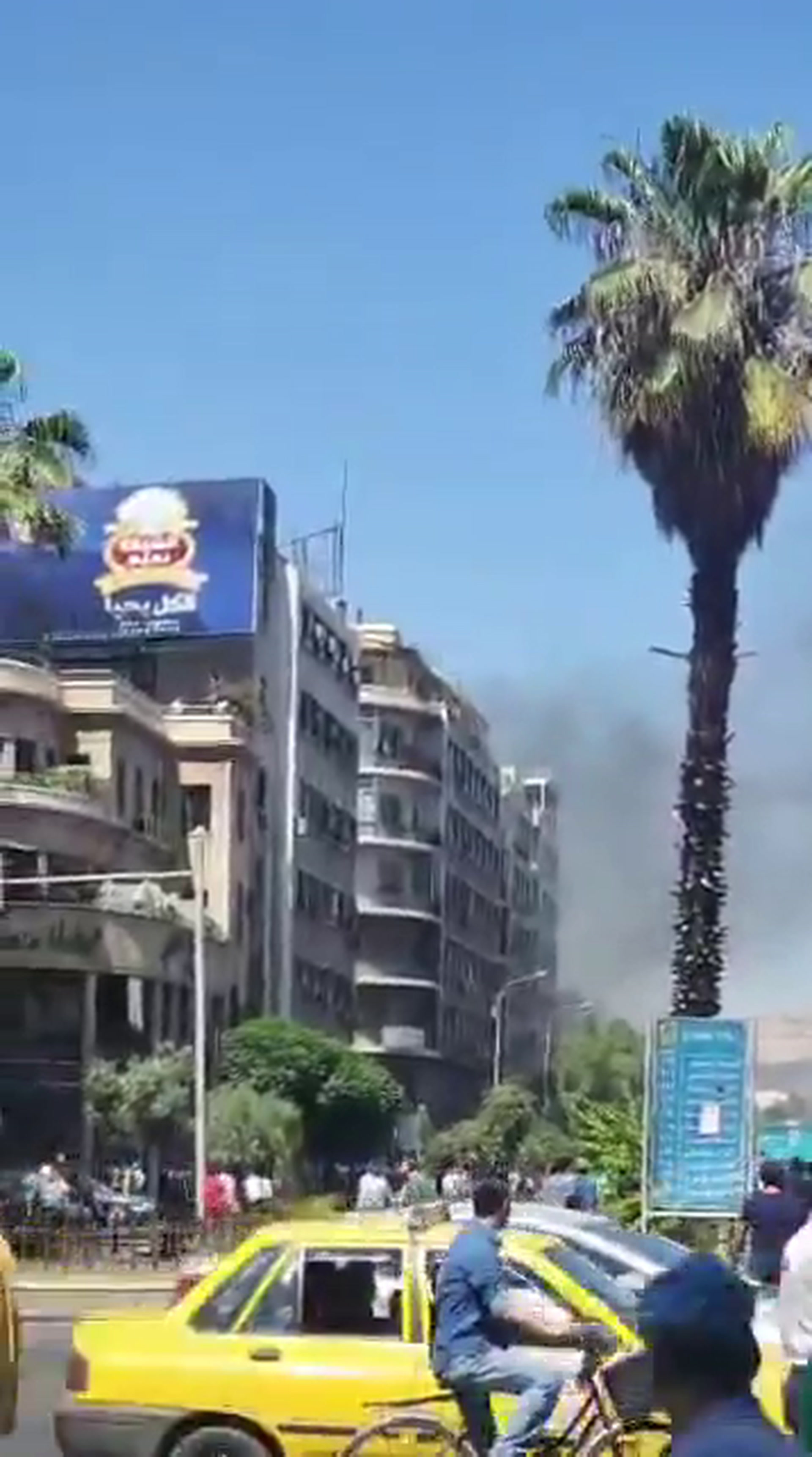 Syrie: les images d'une explosion à Damas près de l’hôtel où Emmanuel Macron a passé la nuit
