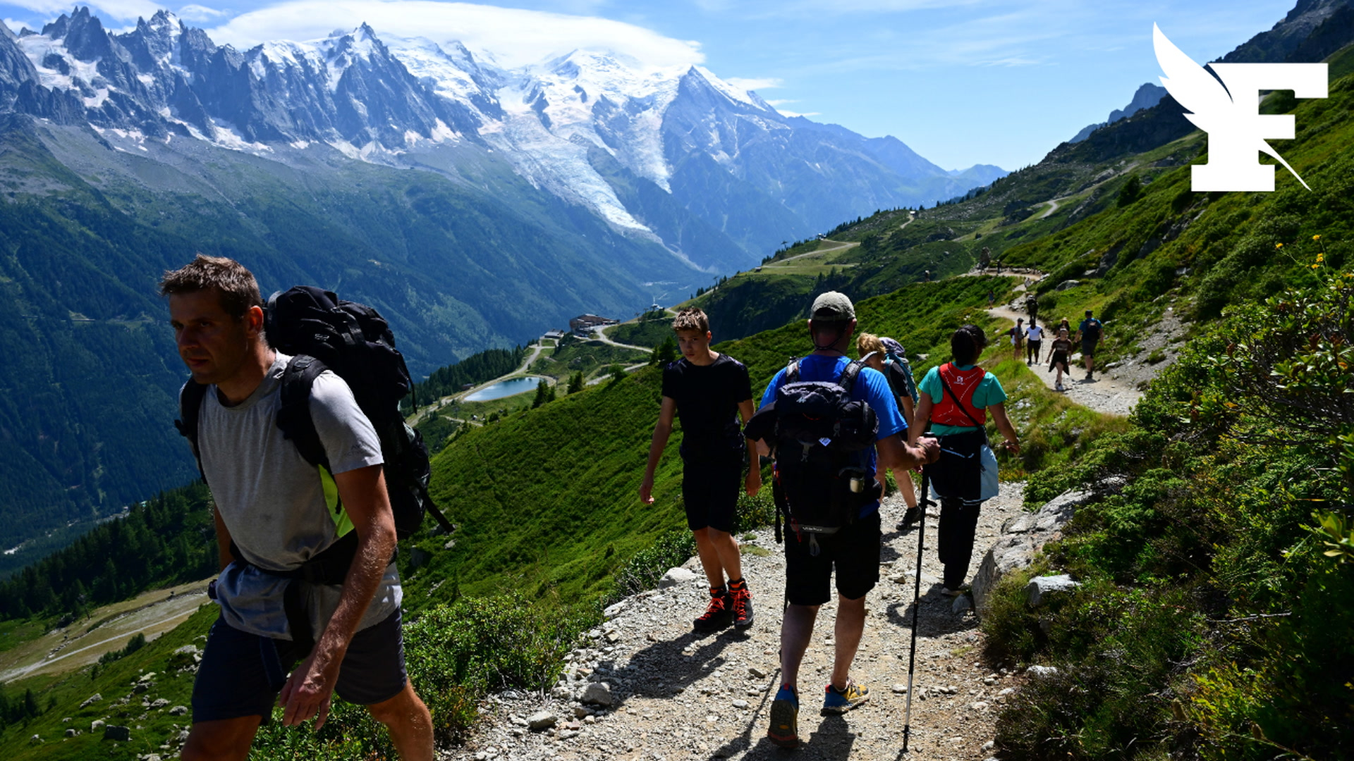 Face à l’afflux de randonneurs et aux bivouacs sauvages, les communes traversées par le tour du Mont-Blanc préparent de nouvelles mesures