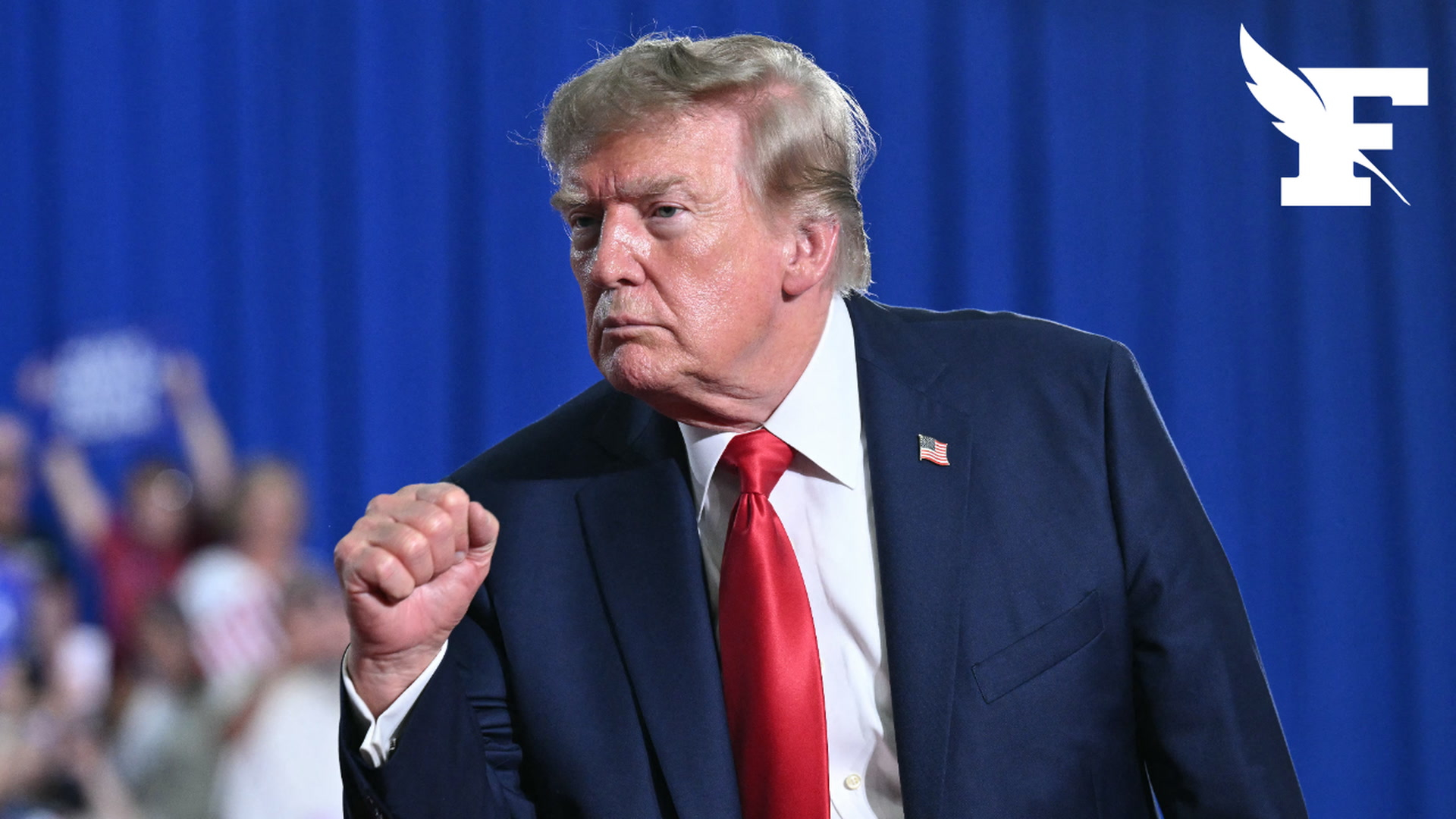 «Ça suffit!» lance Donald Trump aux Canadiens, après ses mesures de rétorsion contre les tarifs douaniers américains