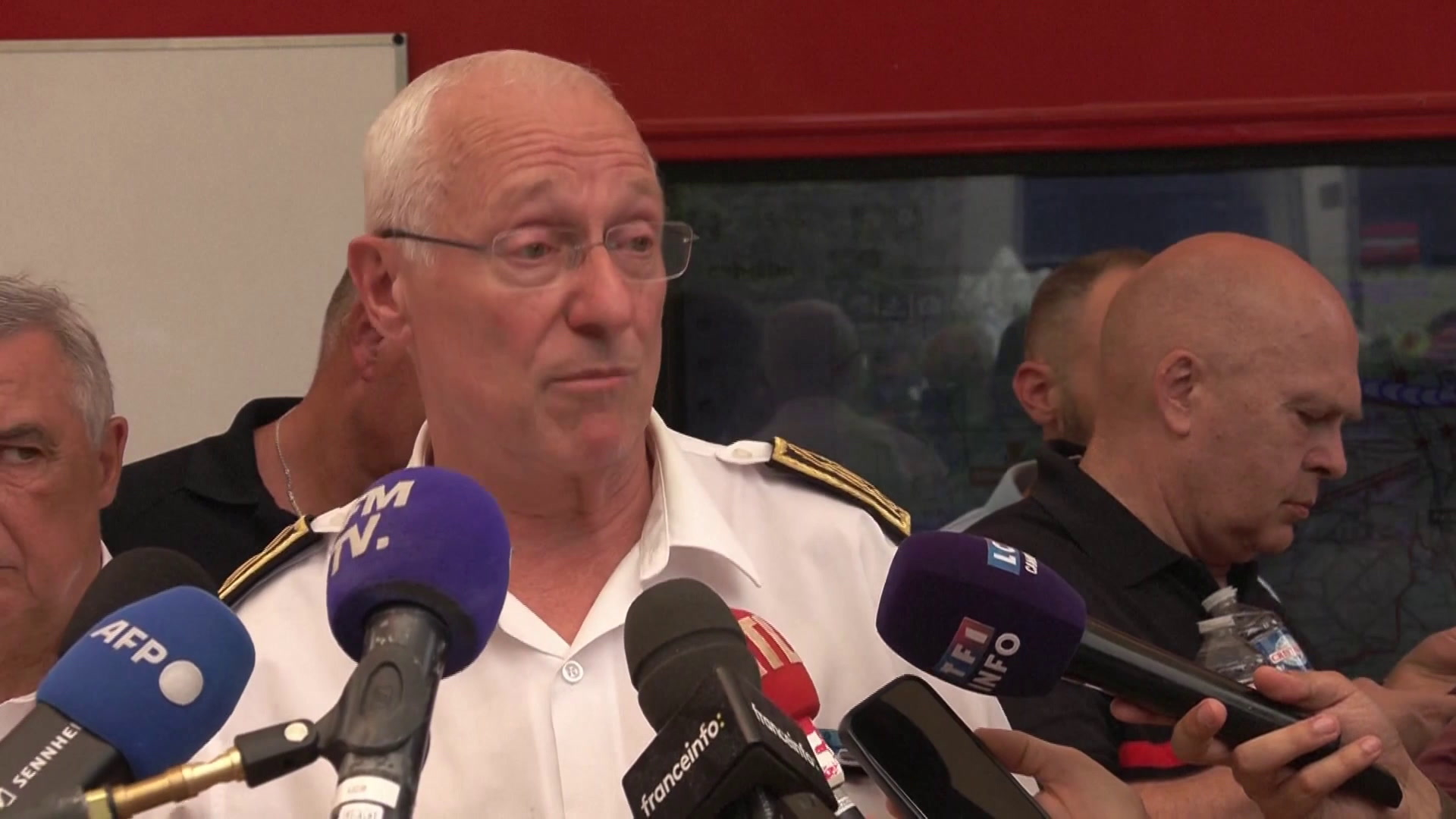Incendie à Fontainebleau :  «nous ne déplorons aucune victime» assure Pierre Ory, préfet de Seinte-et-Marne