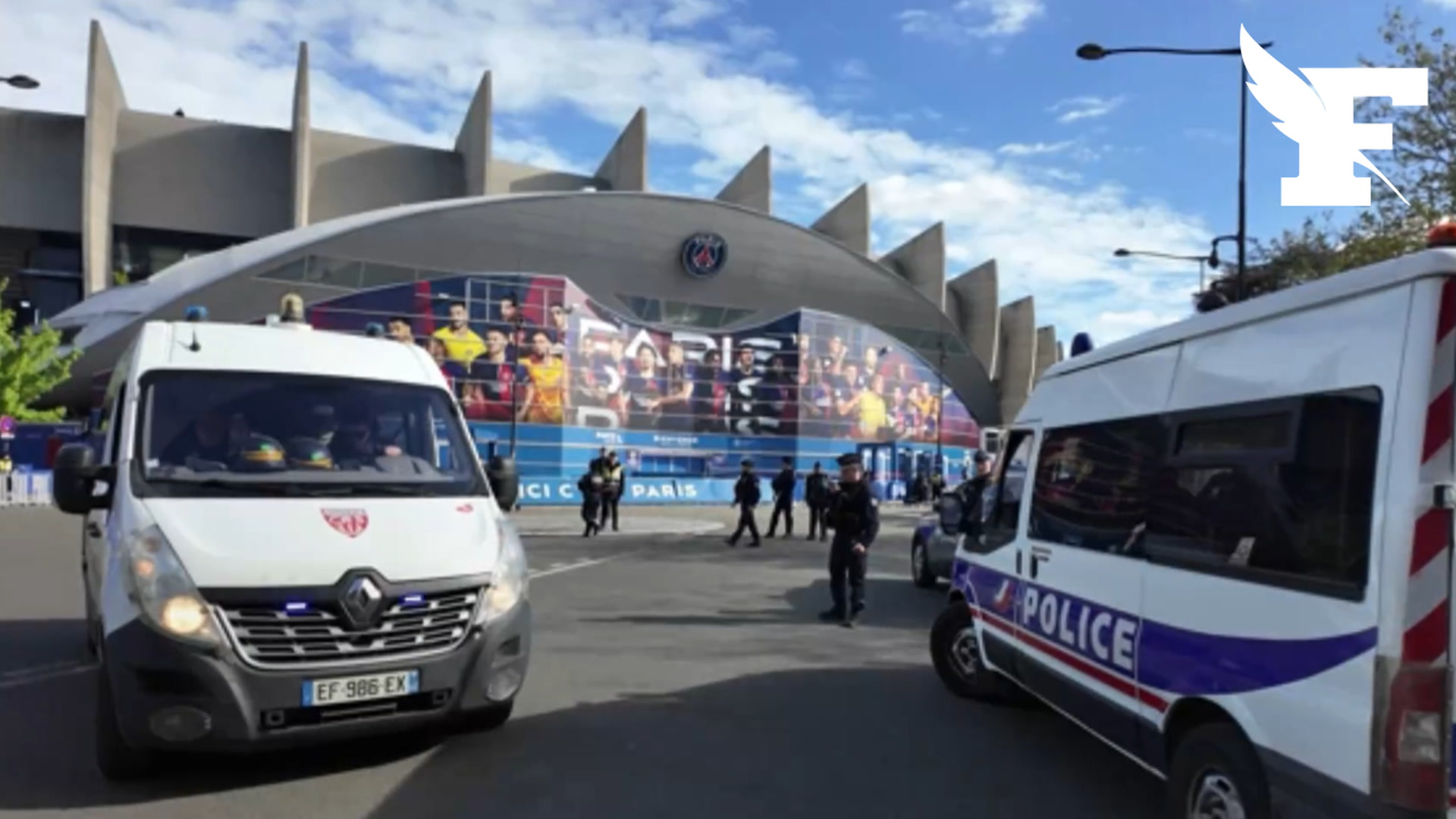 Ligue 1 : la bataille pour la première place entre l'OL et le PSG se déroulera dans l'ombre de la cérémonie du Ballon d'or