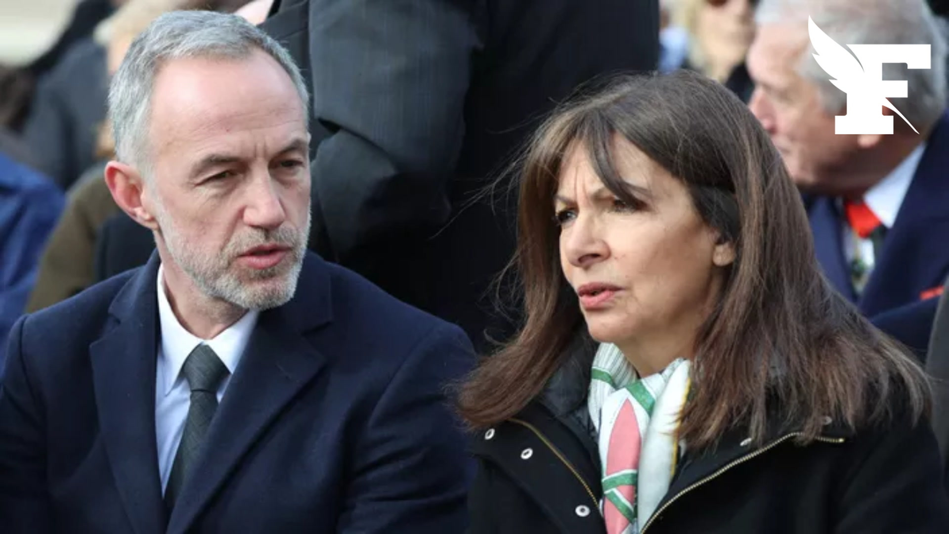 Violences sexuelles dans le périscolaire: 17 familles portent plainte contre Anne Hidalgo et Emmanuel Grégoire