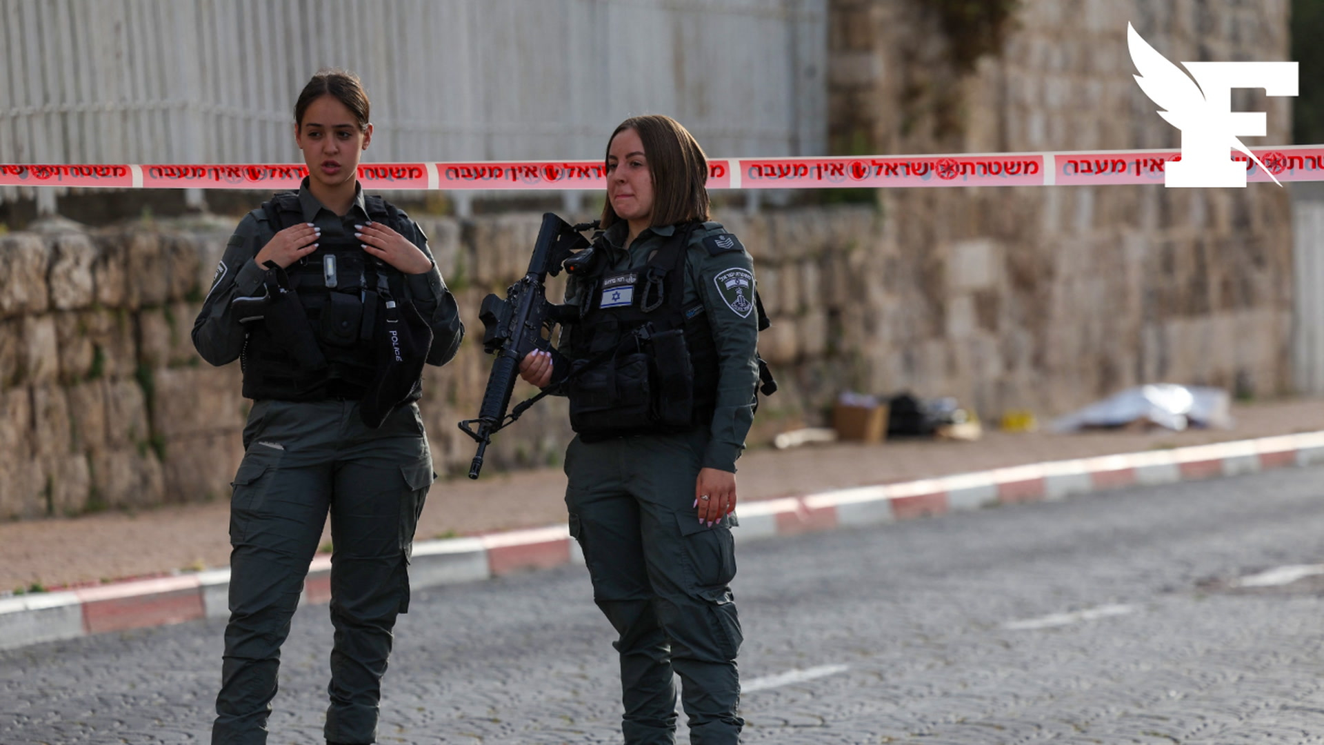 Israël: une attaque au couteau fait 2 morts et 2 blessés graves, l'assaillant décède à l'hôpital