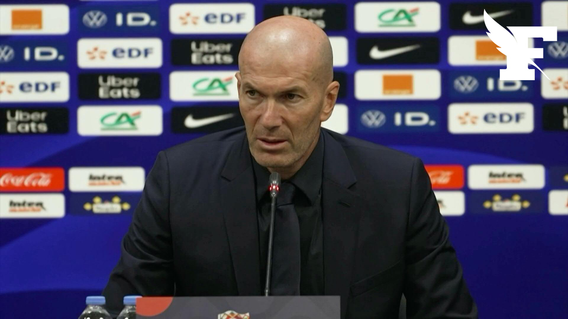 «Kylian va devoir rentrer après s'être blessé au genou», déclare Zinédine Zidane