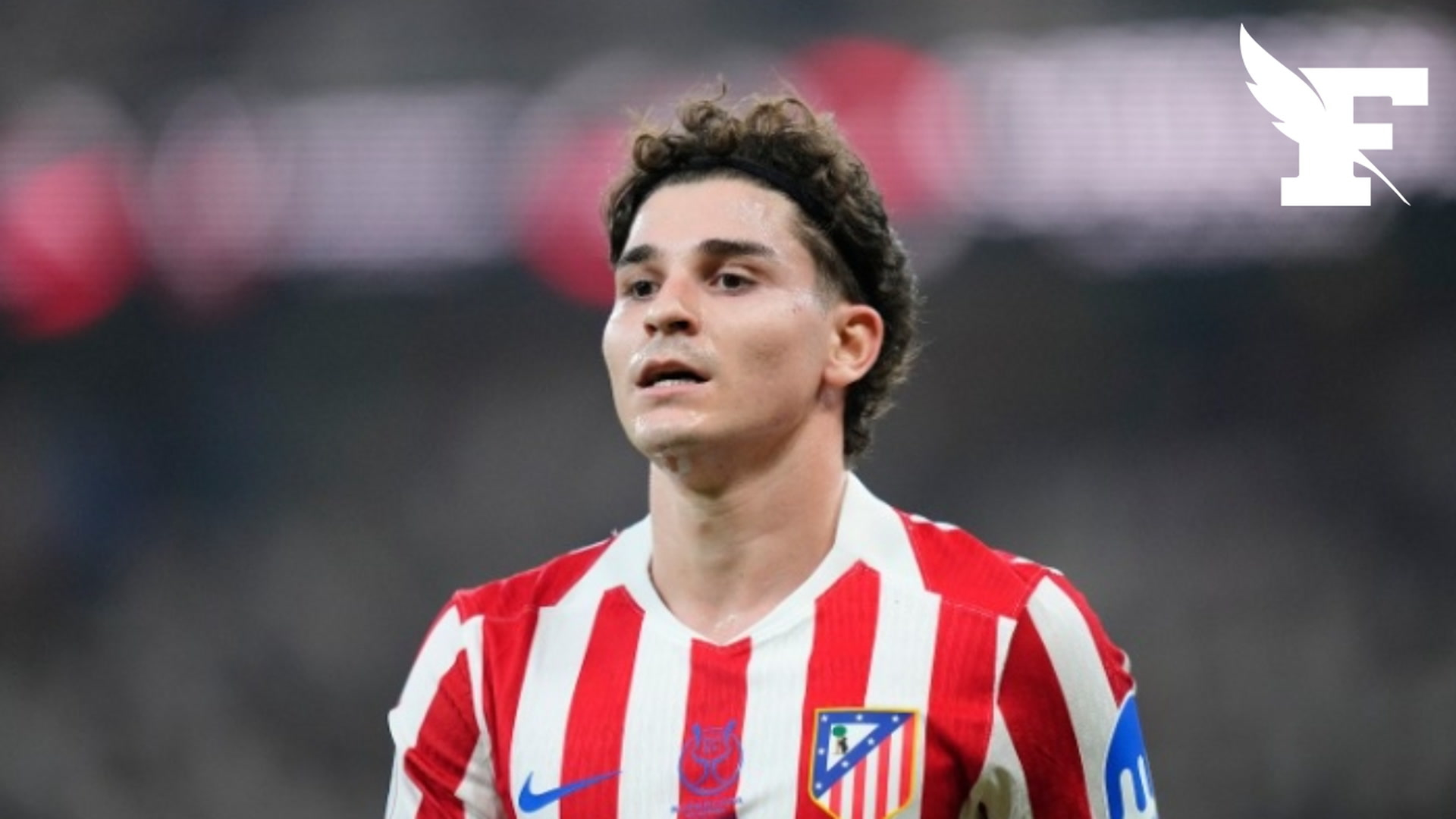 L'Atlético Madrid porte plainte contre le FC Barcelone auprès de la FIFA pour les négociations autour de Julian Alvarez