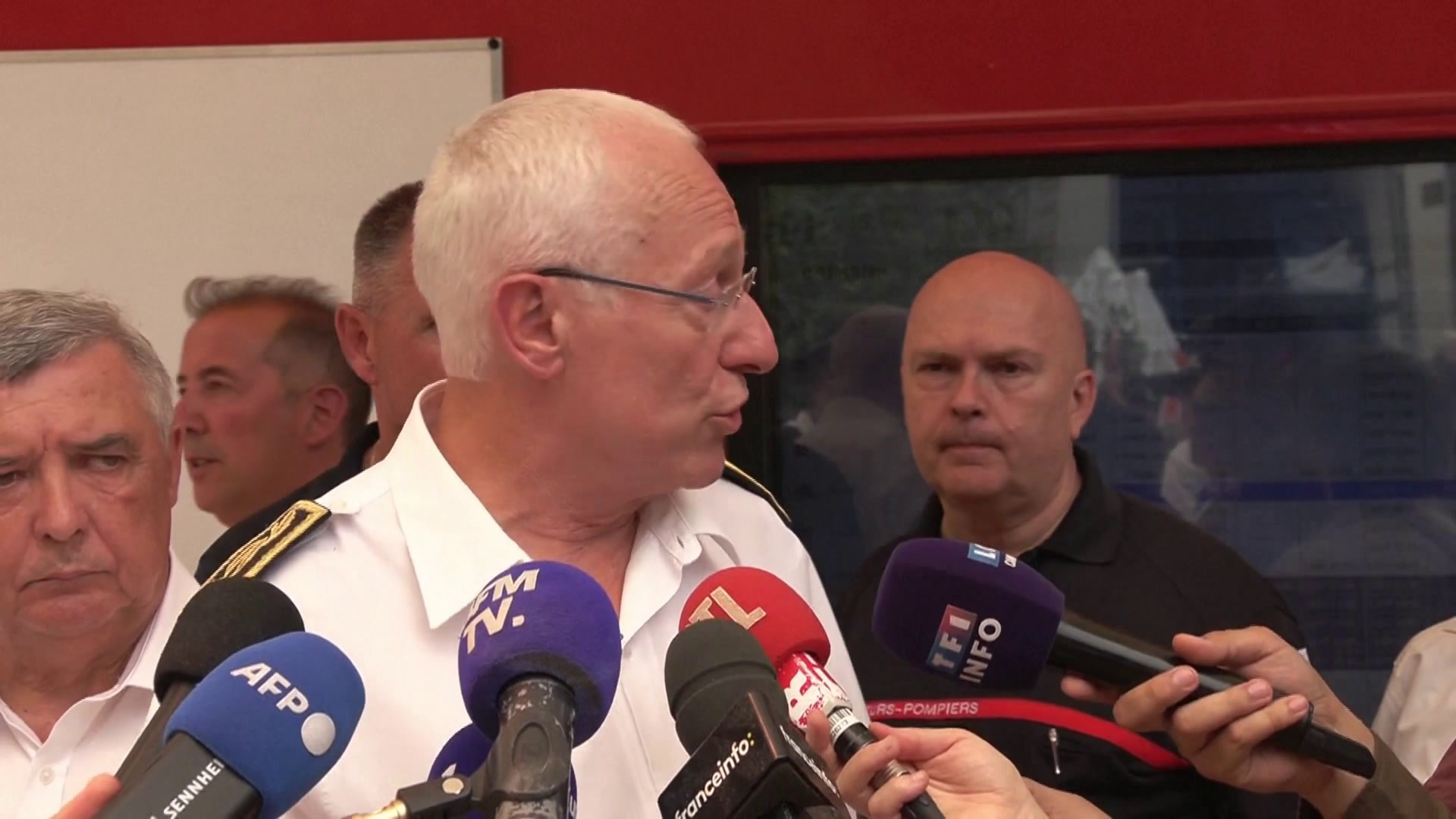 Incendie à Fontainebleau : «nous allons pouvoir compter sur quatre canadairs, ce qui est considérable» selon Pierre Ory, préfet de Seine-et-Marne