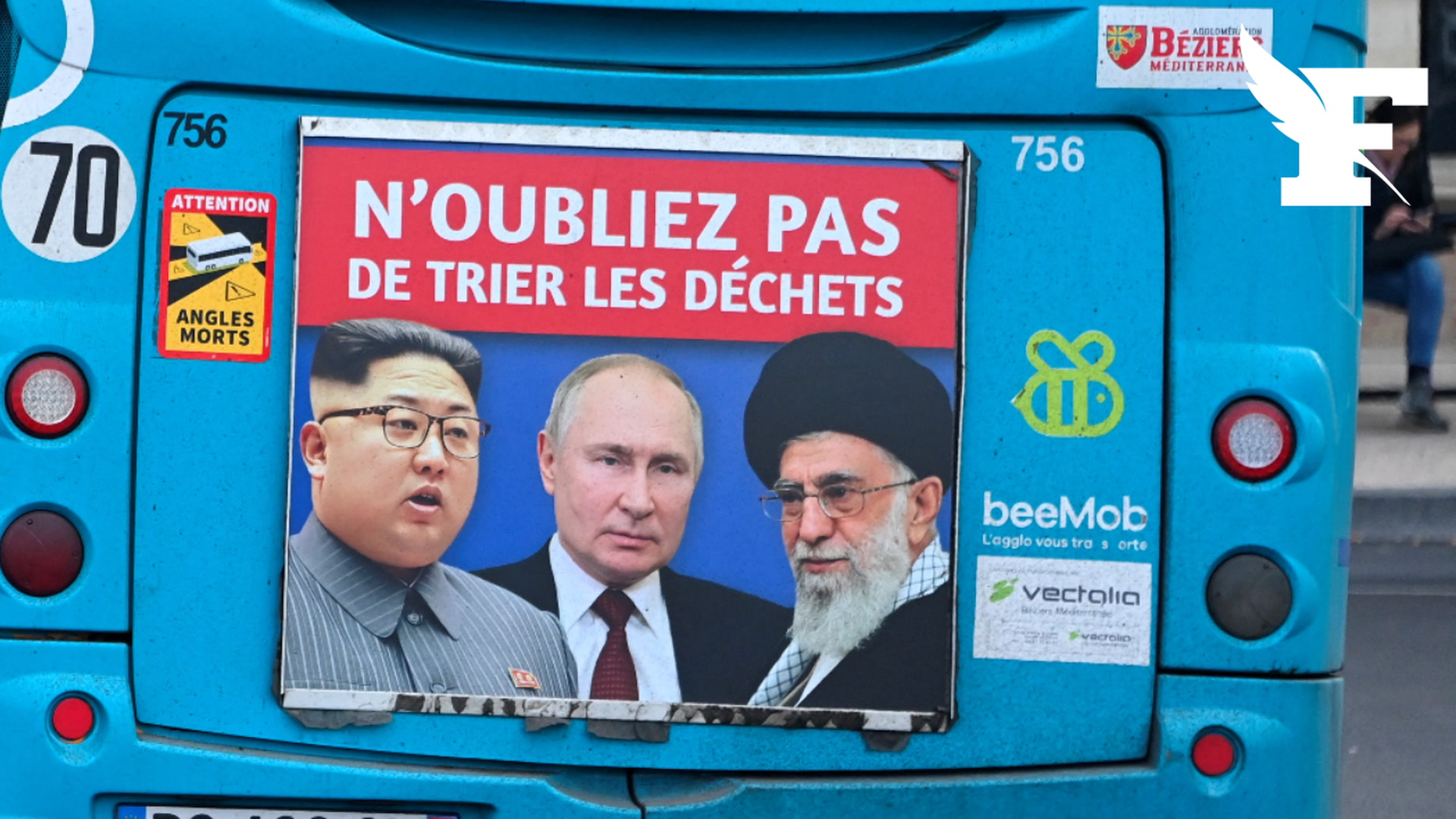 L’ayatollah Ali Khamenei, Kim Jong-un et Vladimir Poutine associés à des déchets: Robert Ménard annonce retirer les affiches à Béziers