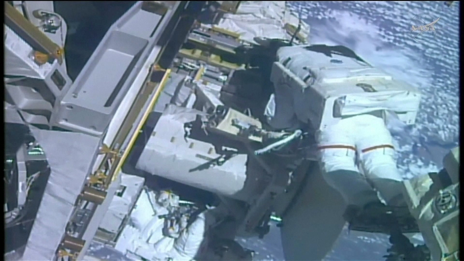 Mission de réparation dans l'Iss : les premières manœuvres ont commencé