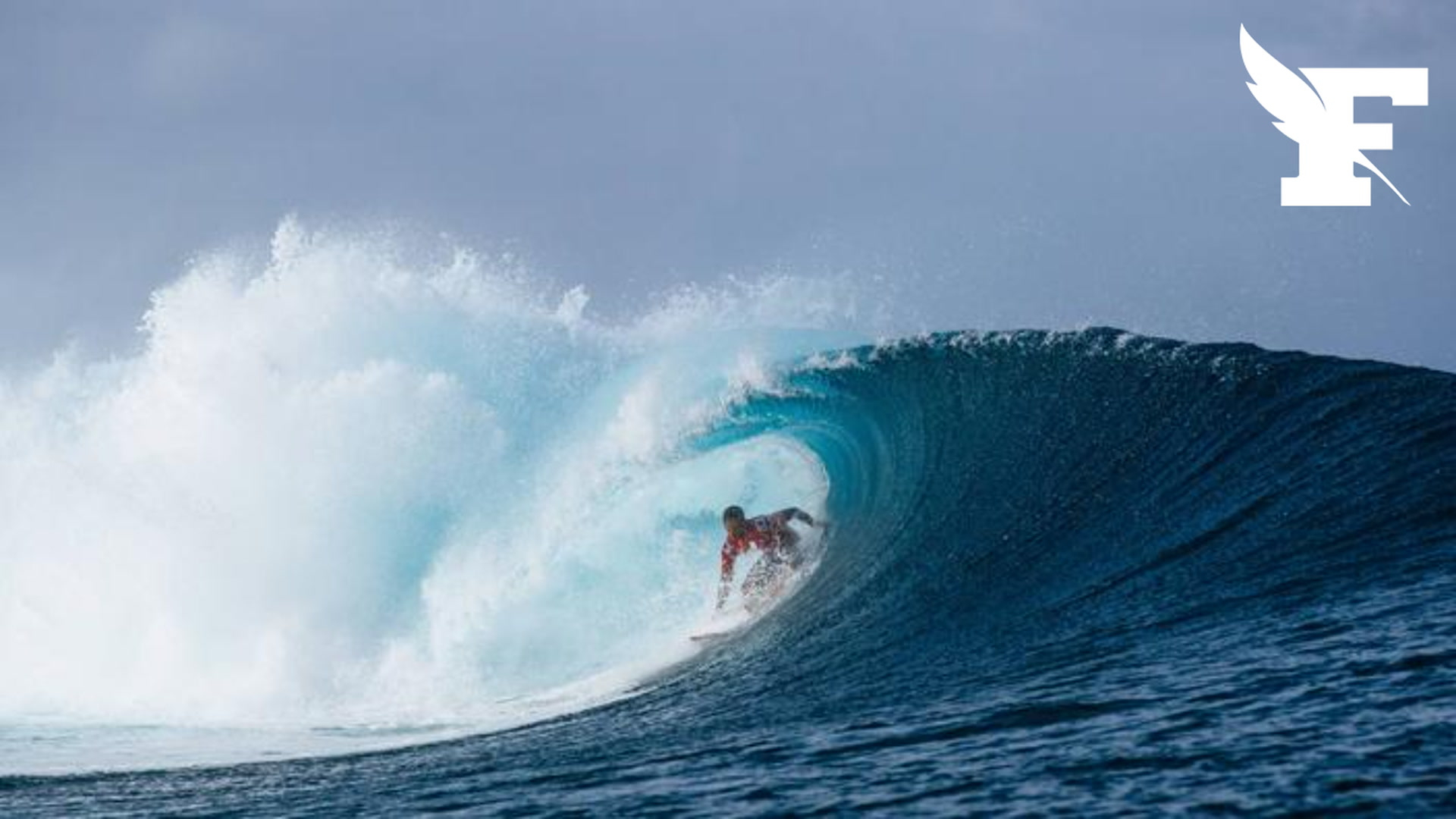 La fédération internationale de surf approuve la suspension des travaux de tour à Teahupo'o pour les JO de 2024