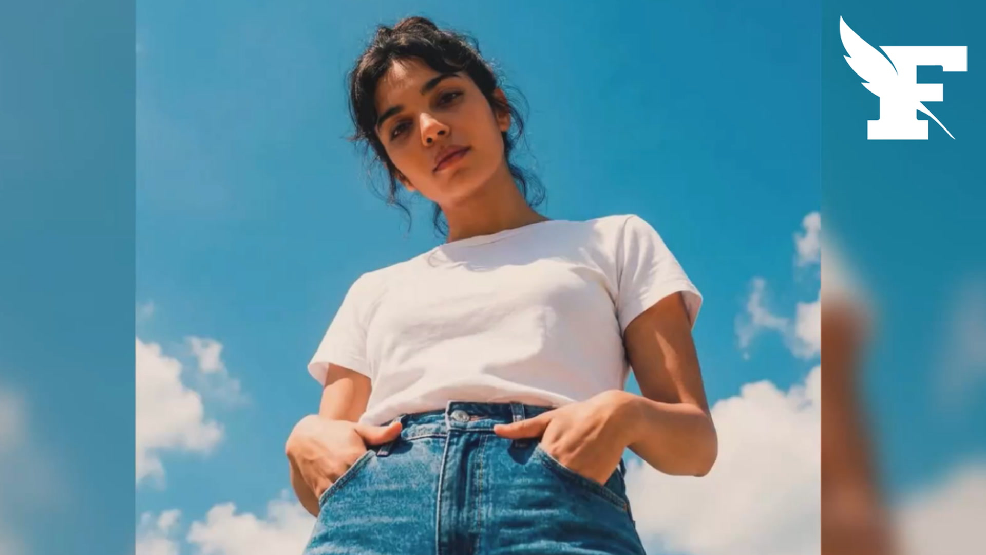 «Ça, ça fait mal»: le succès d'une chanteuse virtuelle empruntant les codes de la culture rom provoque la controverse en Roumanie