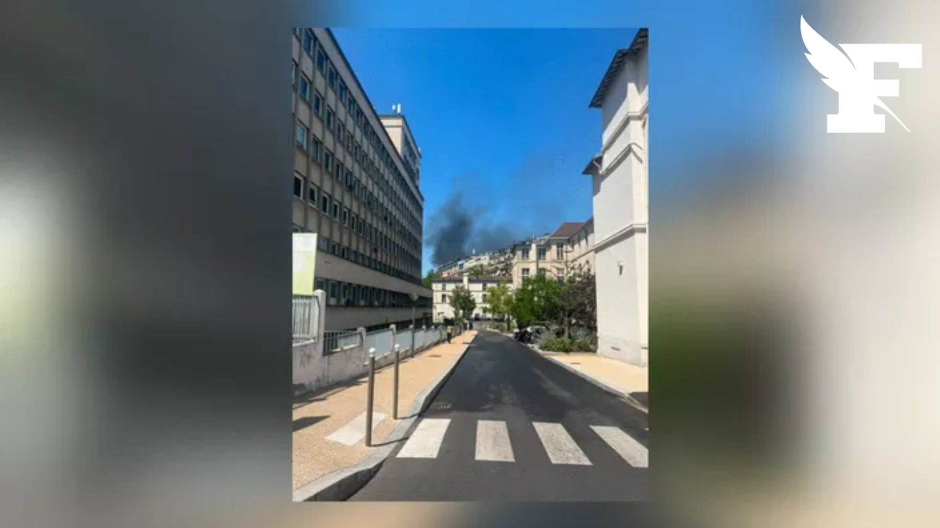 Un important incendie se déclare dans le VIIème arrondissement de Paris, le feu rapidement maîtrisé