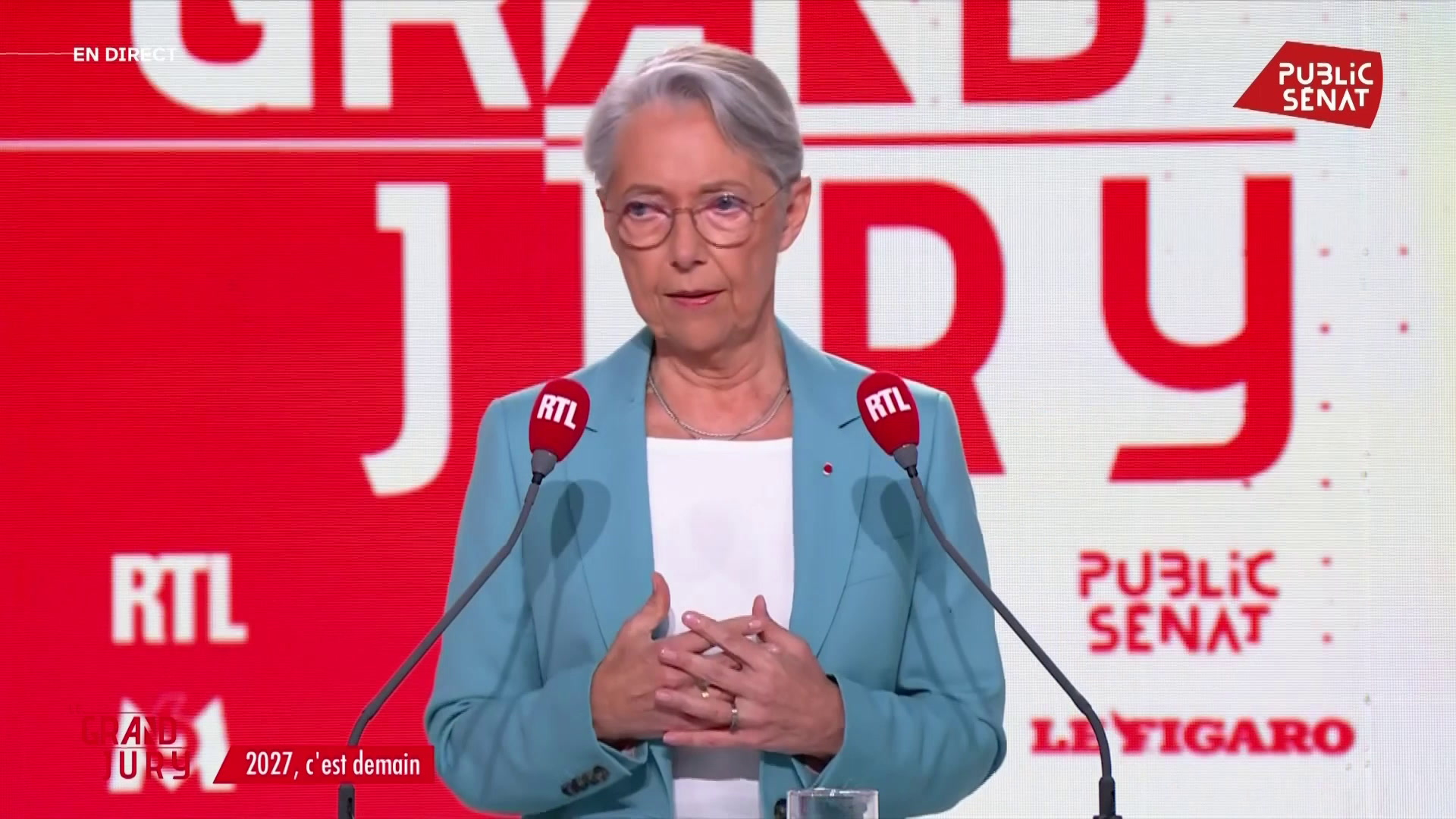 «Mes adversaires ce sont les extrêmes»:  Elisabeth Borne se refuse à critiquer sa famille politique après avoir quitté la direction de Renaissance