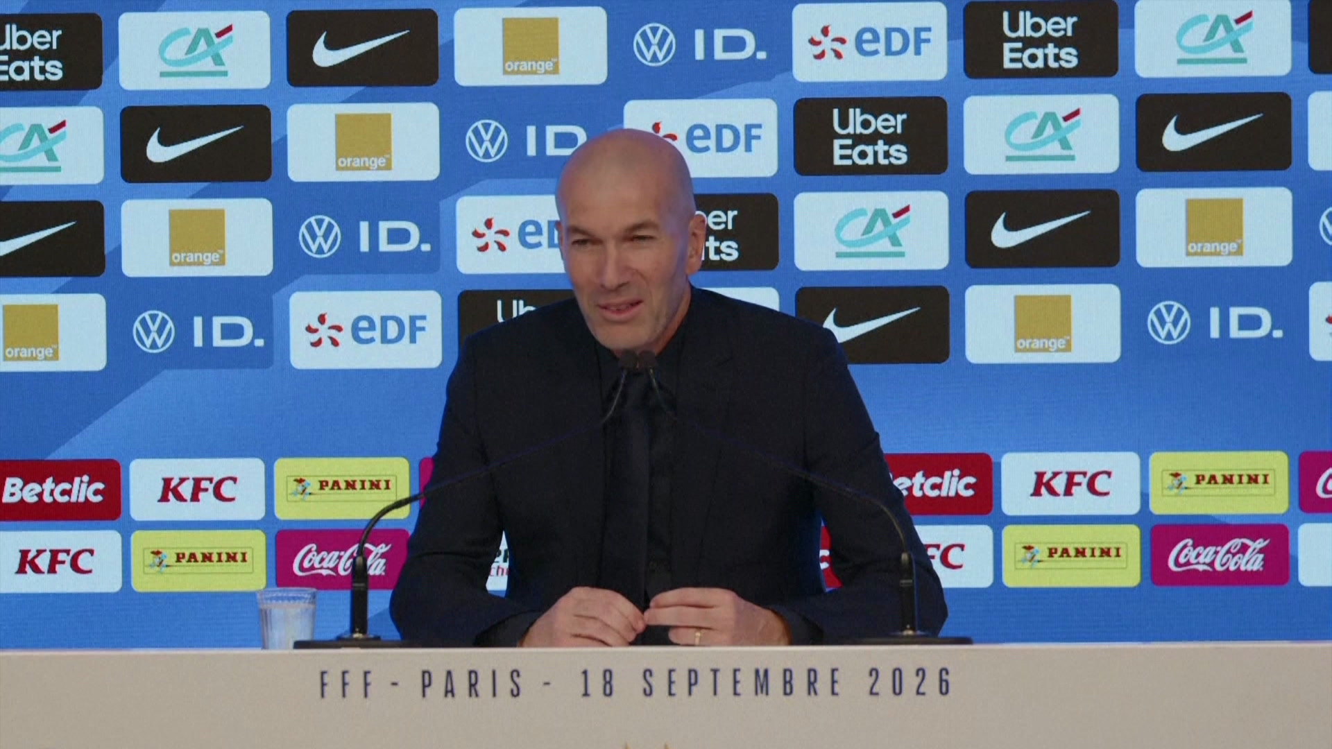 Équipe de France : découvrez en direct la première liste de Zinédine Zidane à la tête des Bleus