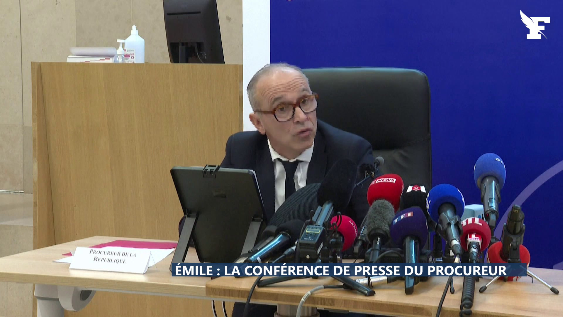 Mort d'Émile: «Nous avons approfondi la piste intra-familiale, cette phase ne se termine pas définitivement», déclare le procureur