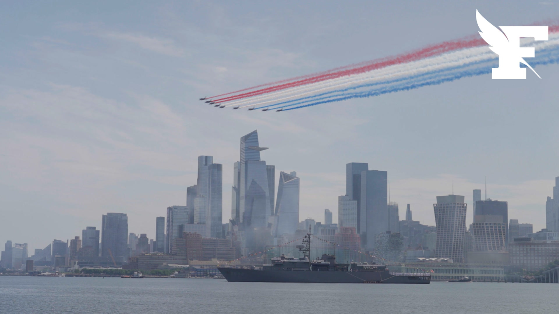 La Patrouille de France a survolé New York lors des célébrations pour les 250 ans des Etats-Unis