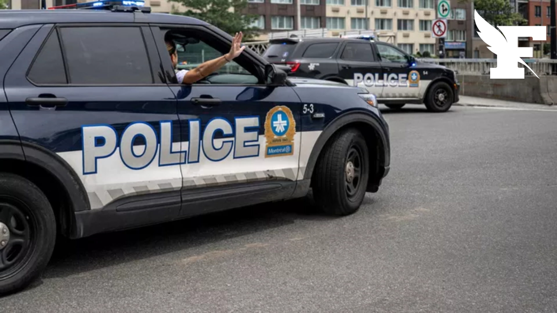Un policier et un homme blessés par balle lors d’un échange de tirs près d’une synagogue au Canada