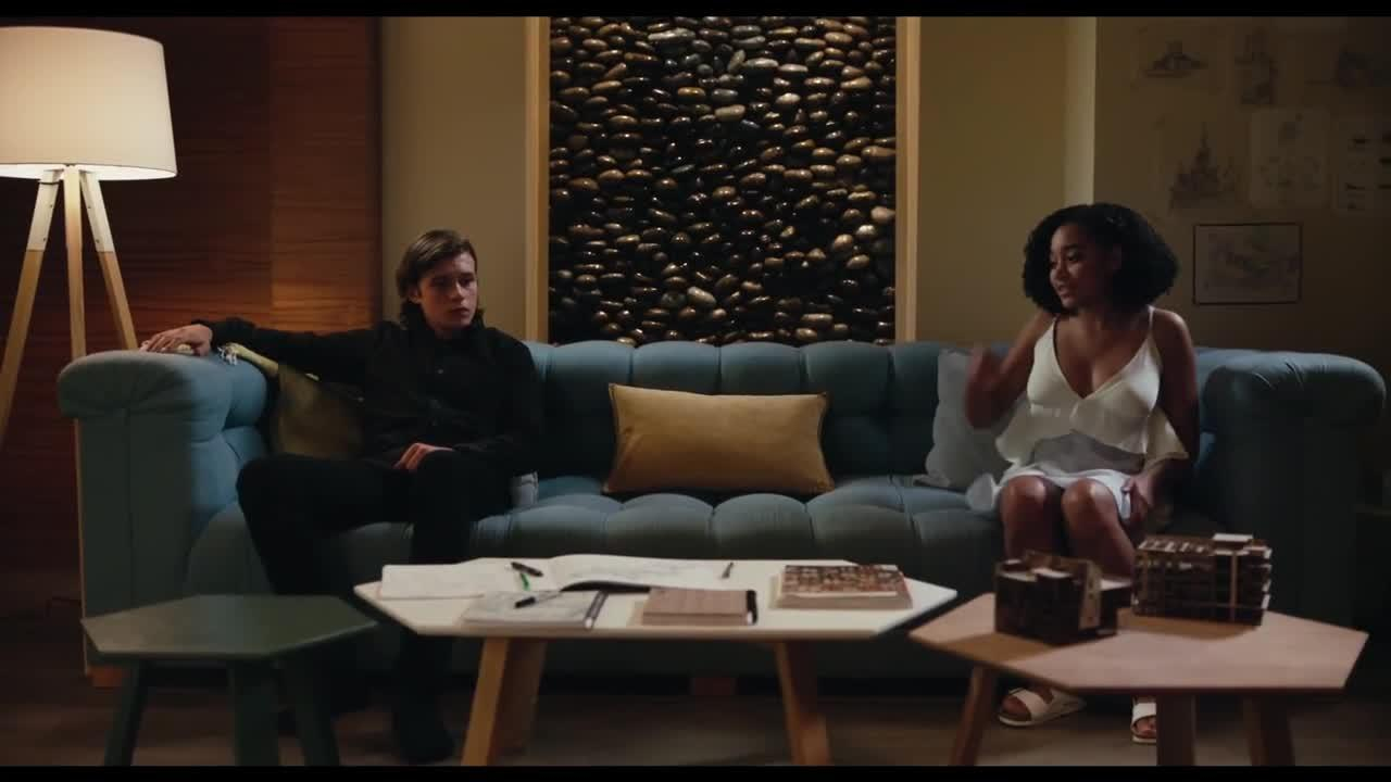 Everything, Everything [VOST] [Bande annonce]