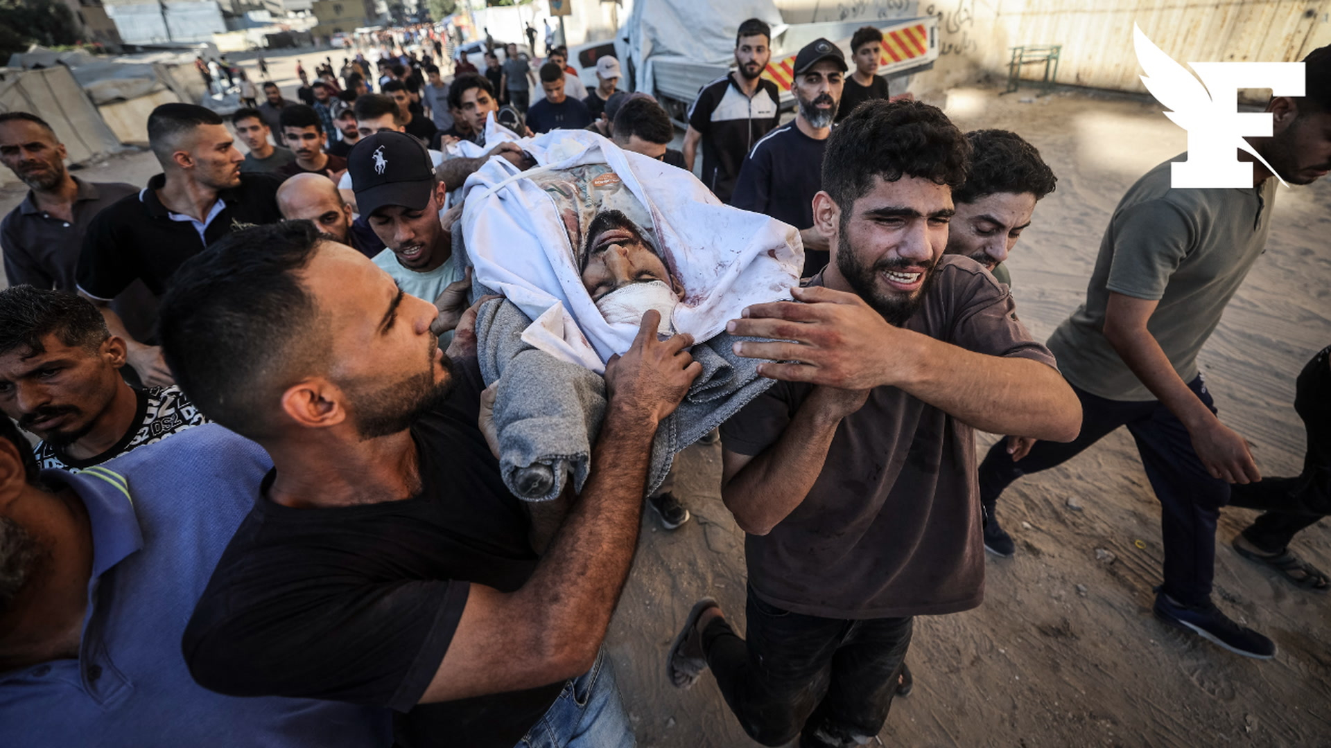 Moyen-Orient : une frappe israélienne fait 8 morts près d'un marché dans un camp de déplacés à Gaza