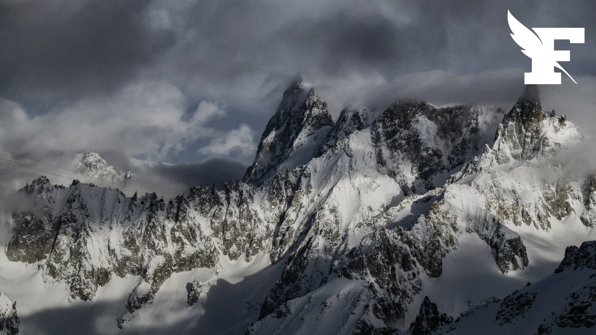 Mont-Blanc : un alpiniste tchèque mortellement emporté dans une chute de pierres