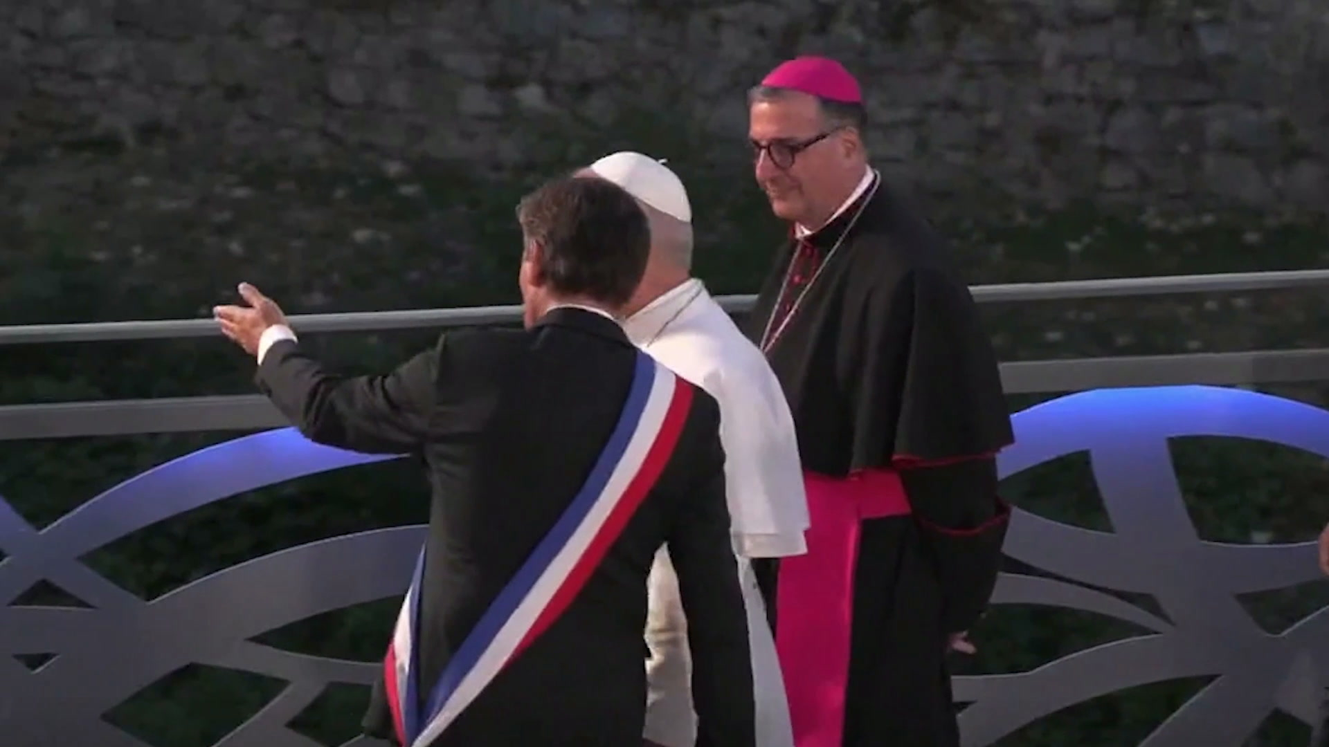 Pont Léon XIV, prière pour la France... Ce qu'il faut retenir de l'arrivée du pape à Lourdes
