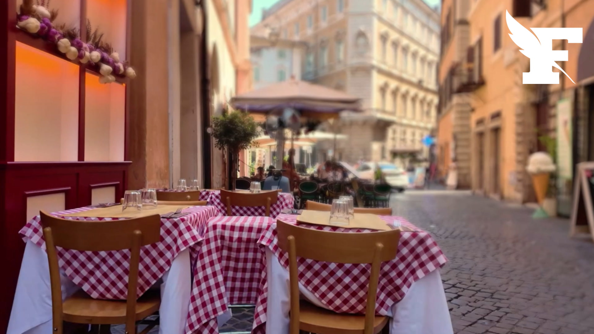 Italie: deux françaises parties d'un restaurant sans payer sont retrouvées sur les réseaux sociaux