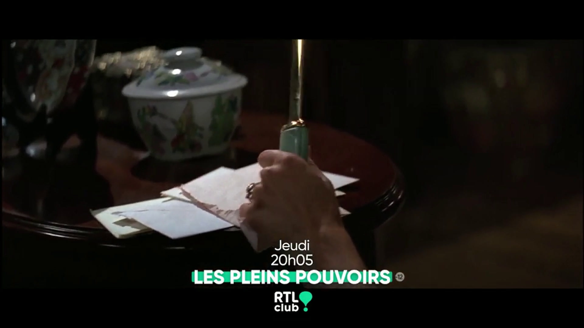 Les pleins pouvoirs