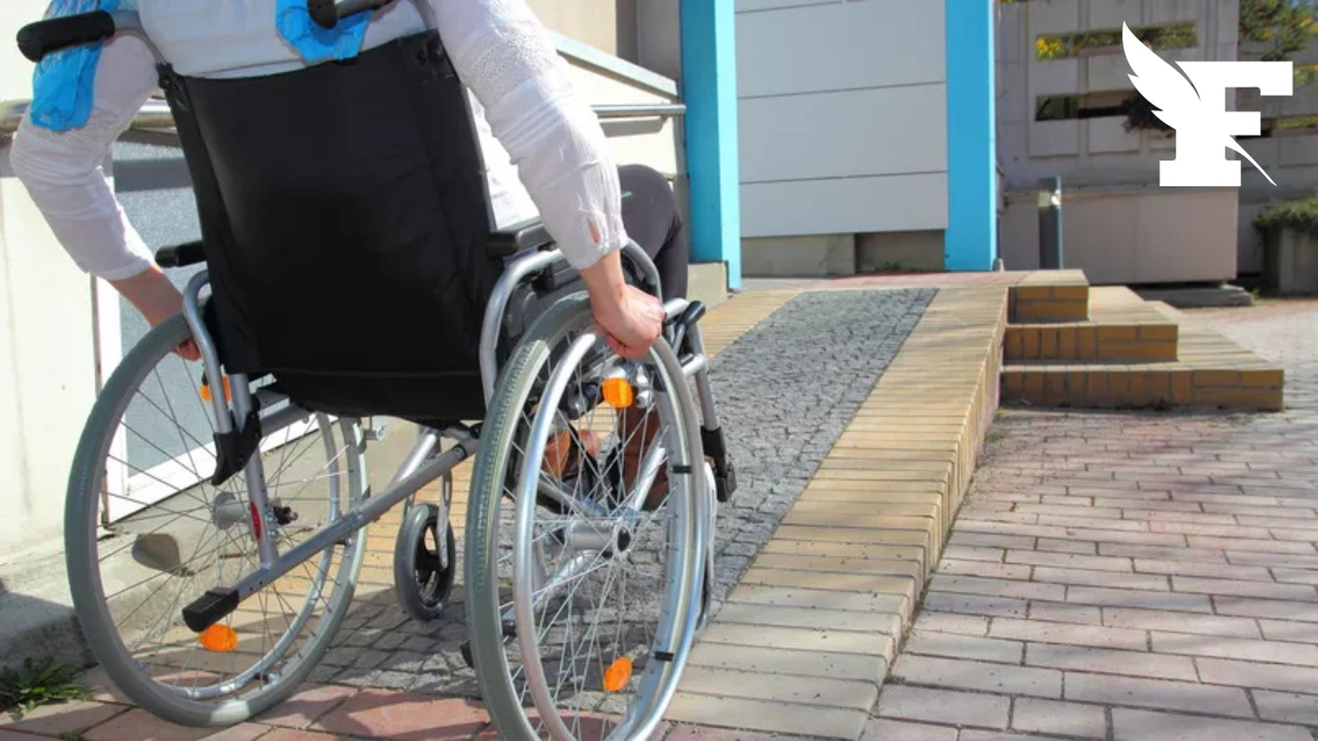 La Baule Un Jeune Handicapé Se Fait Voler Son Fauteuil Roulant