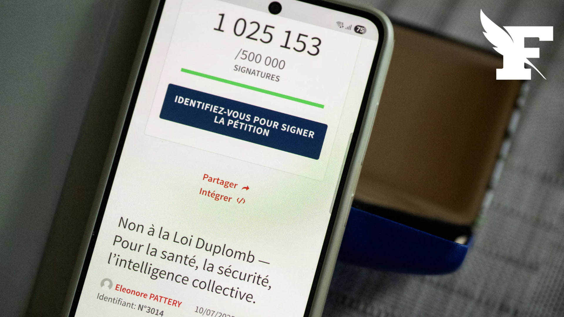 Alors qu’une pétition citoyenne contre la loi Duplomb bat tous les records, des contre-pétitions de soutien se multiplient