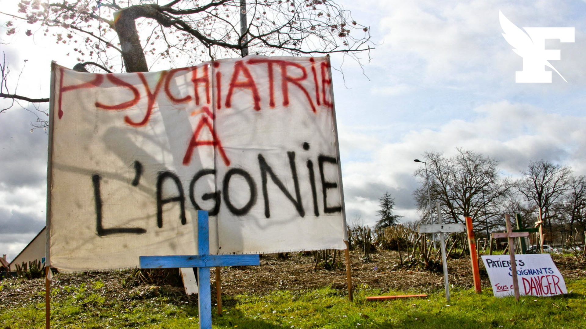 Urgences psychiatriques en Île-de-France : un rapport pointe du doigt des dysfonctionnements graves