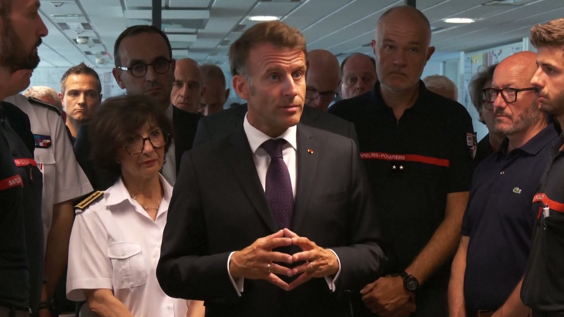 Incendies en Gironde: «Les semaines à venir seront rudes», annonce Emmanuel Macron, qui exhorte «à tenir»